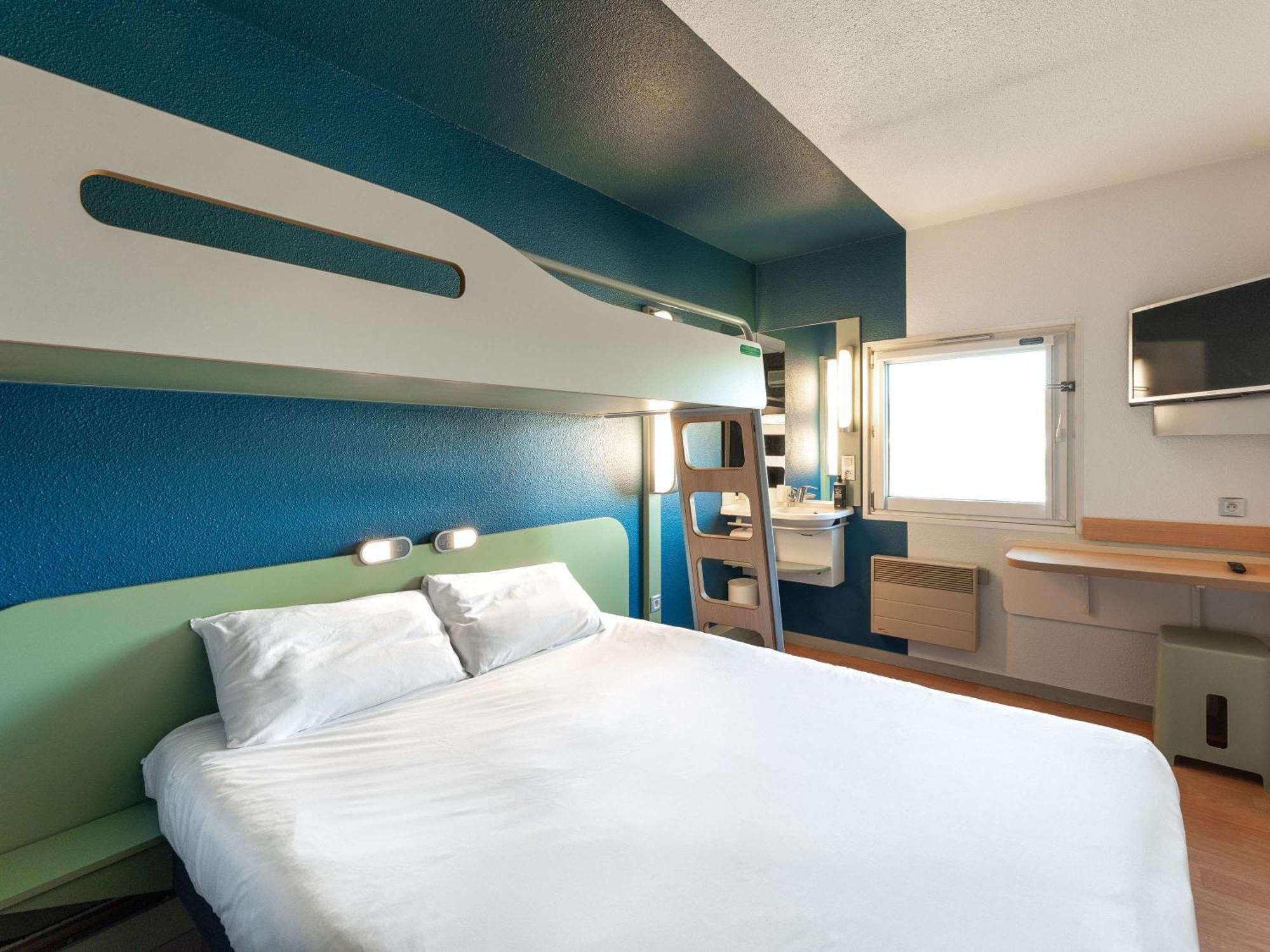Ibis Budget Macon Nord Esterno foto